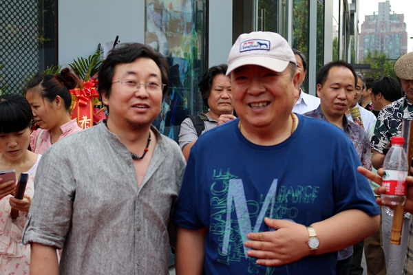 13央视主持人、画家董浩.jpg
